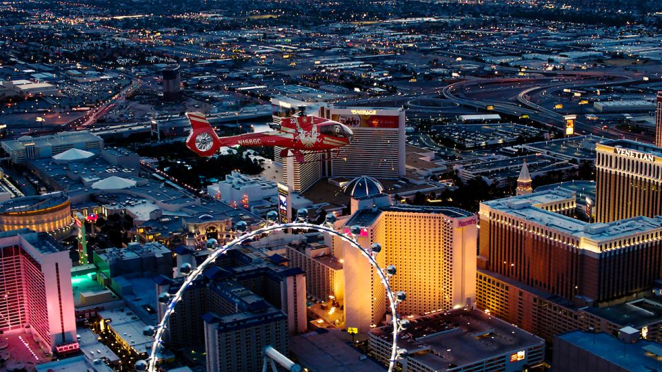 Hubschrauberflug über Las Vegas