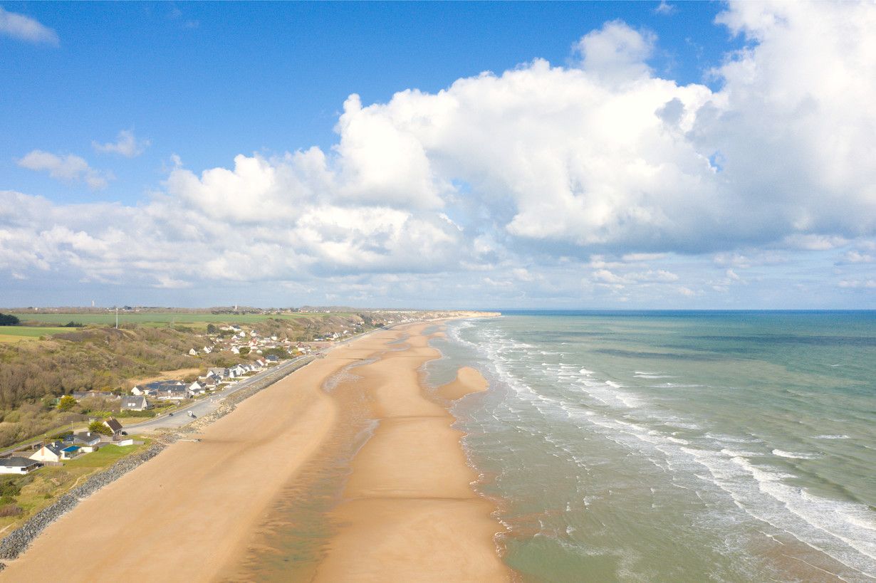 A 45 minutes de Caen, Omaha Beach est l