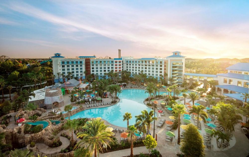 Universal's Loews Sapphire Falls Resort