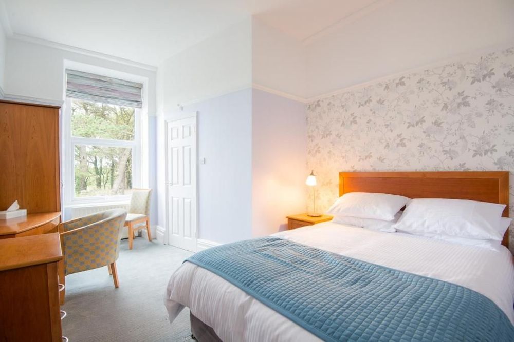 Gwesty Gadlys Hotel 4*
