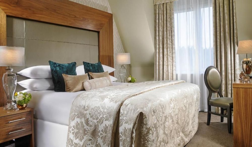 Carrigaline Court Hotel & Leisure Centre 4*