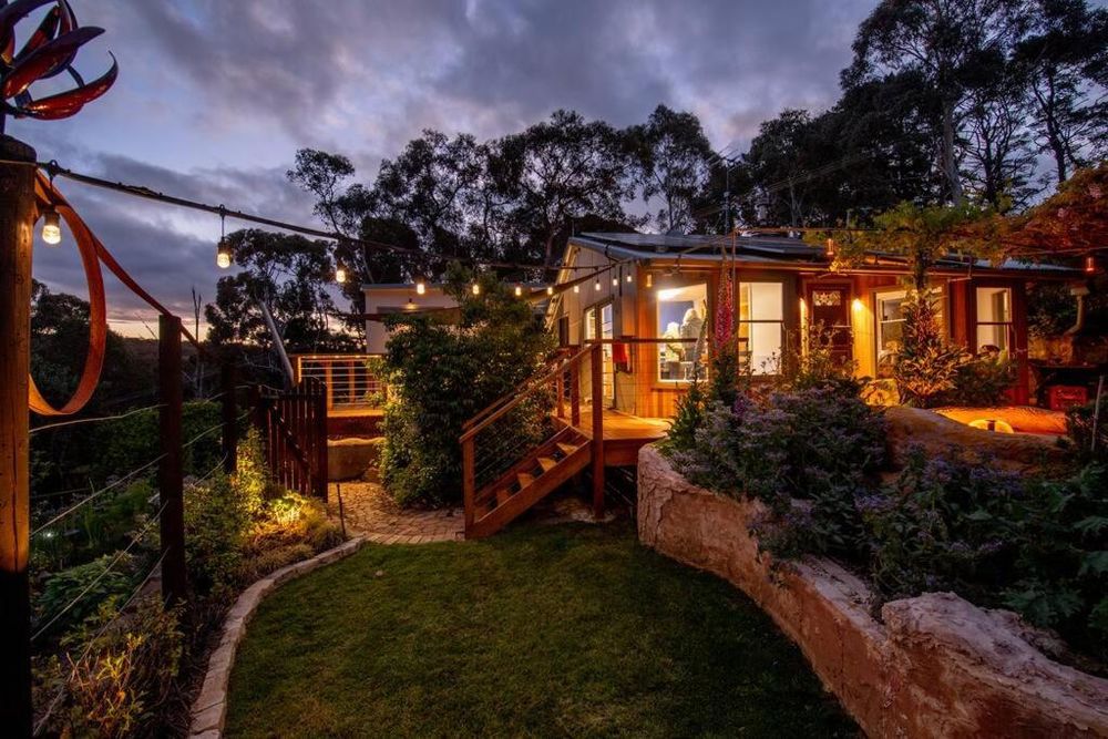 Delphi, Adelaide Hills Garden BnB