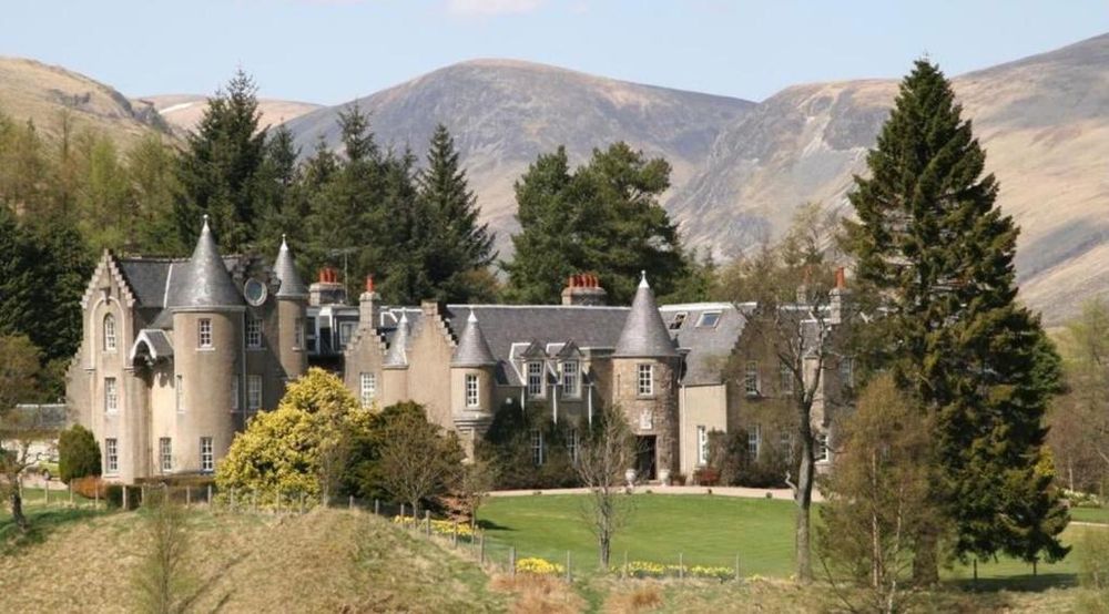 Dalmunzie Castle Hotel