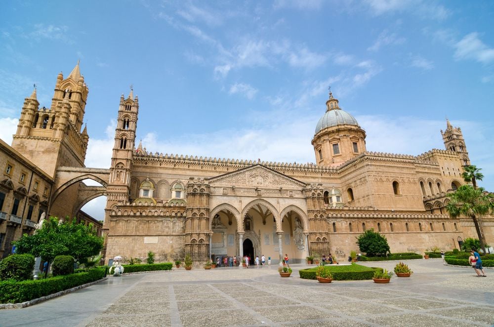 Die Kathedrale von Palermo, das historische und künstlerische Erbe der Stadt