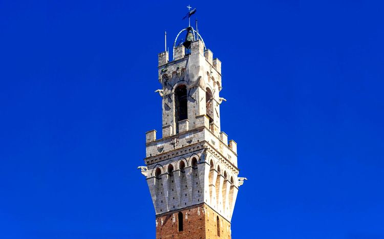 Le beffroi de la Torre del Mangia