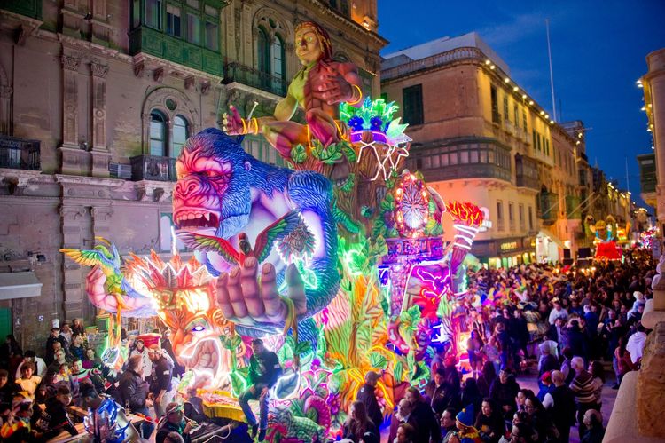 La parade lors du carnaval à Malte
