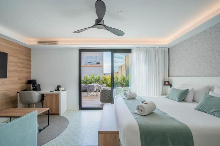 eptuno Hotel & SPA 4* / @Booking.com