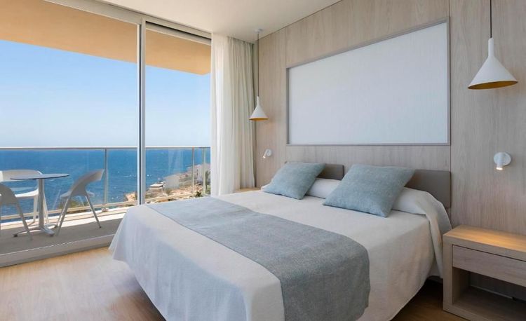 Une chambre de l'Hotel Palia Maria Eugenia / @Booking.com