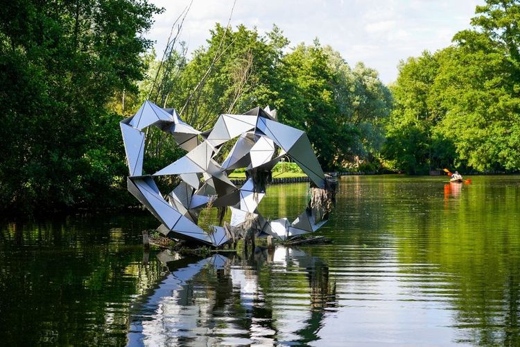 Art contemporain dans les hortillonnages