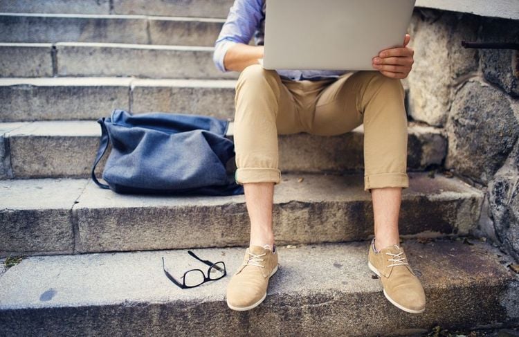 Les chaussettes ne font pas toujours légion en France © halfpoint/123RF