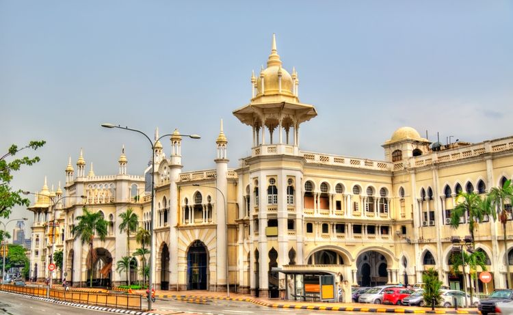 L'extérieur de l'ancienne gare de Kuala Lumpur