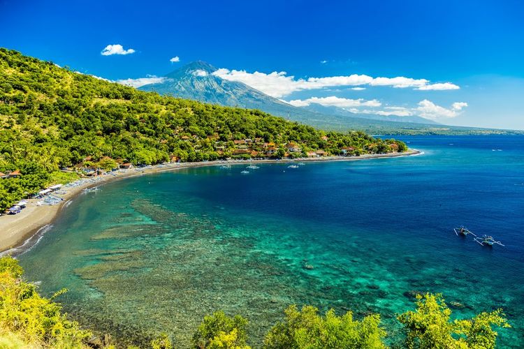 La plage d'Amed Beach à Bali, Indonésie