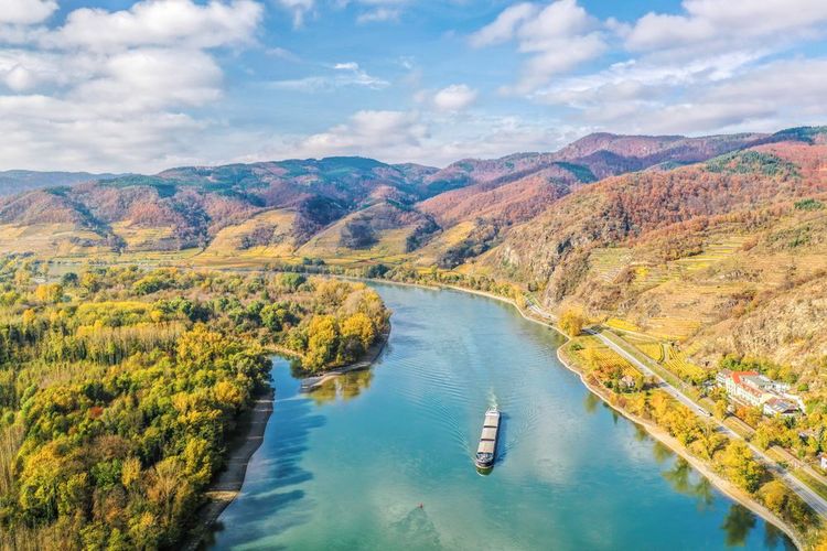 La vallée de Wachau traversée par le Danube