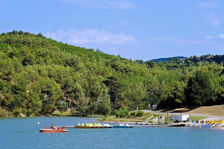 Plongeons ensemble dans le lac de la Cavayère
