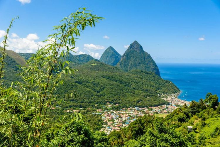 Les Pitons de Sainte Lucie