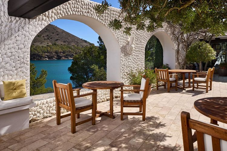 La terrasse d'El Bulli face à la mer