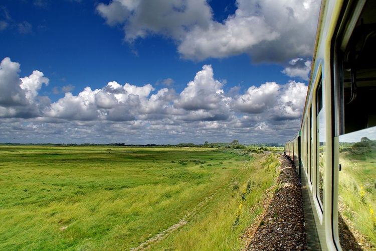 Paysages depuis le train à vapeur de la baie de Somme