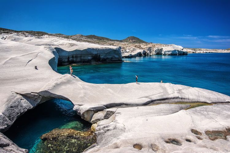 Plage de Sarakiniko
