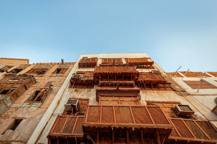 Les balcons traditionnels en bois du centre historique de Djeddah. @ Saoudi Tourism Authority
