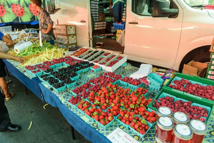 Un étal du Hollywood Farmer Market à Los Angeles, USA