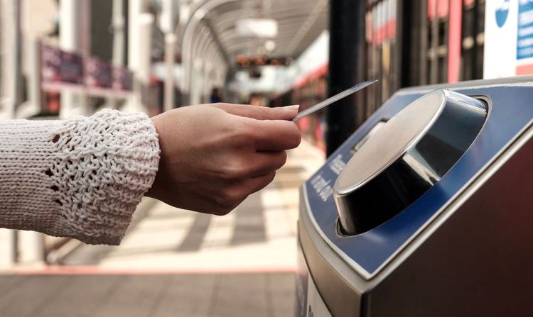Validation d'une carte de transport