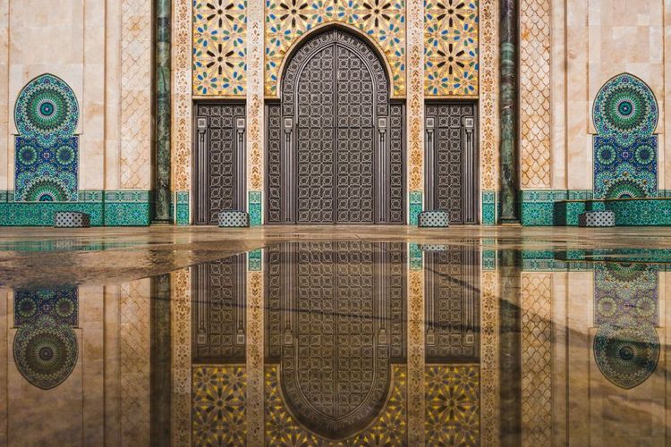 La porta della moschea di Hassan II