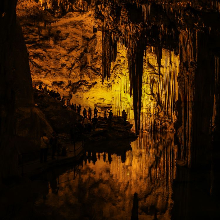 La Grotta di Nettuno, il capolavoro naturale affacciato sulla Rada di Alghero
