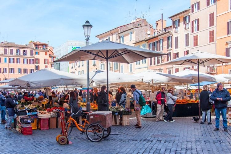 Le marché de la place Campo di Fiori