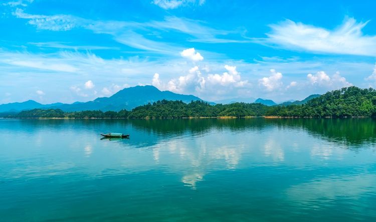  Lac de Qiandao, Chine 