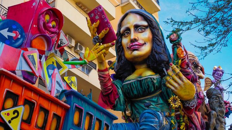 La Joconde défile aussi pendant le carnaval de Sciacca