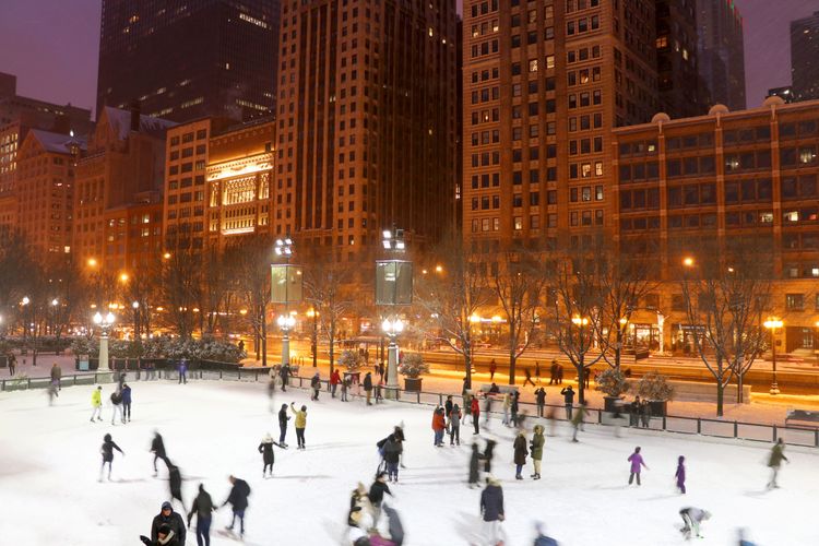 Chicago winter rink