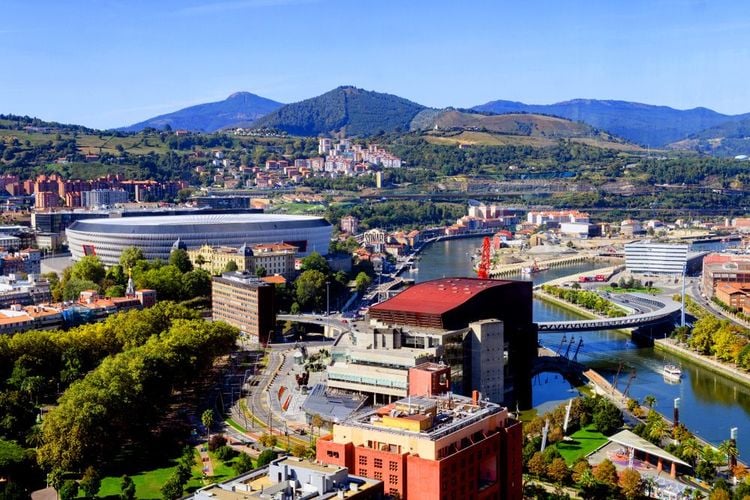 Les quartiers Ensanche, Begoñales et Indautxu : cœurs battants de Bilbao