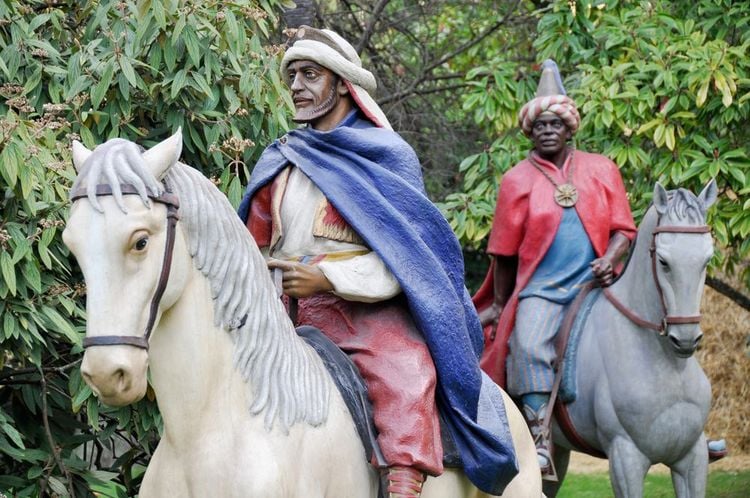Des statues représentant les Rois Mages à Vitoria, Pays basque