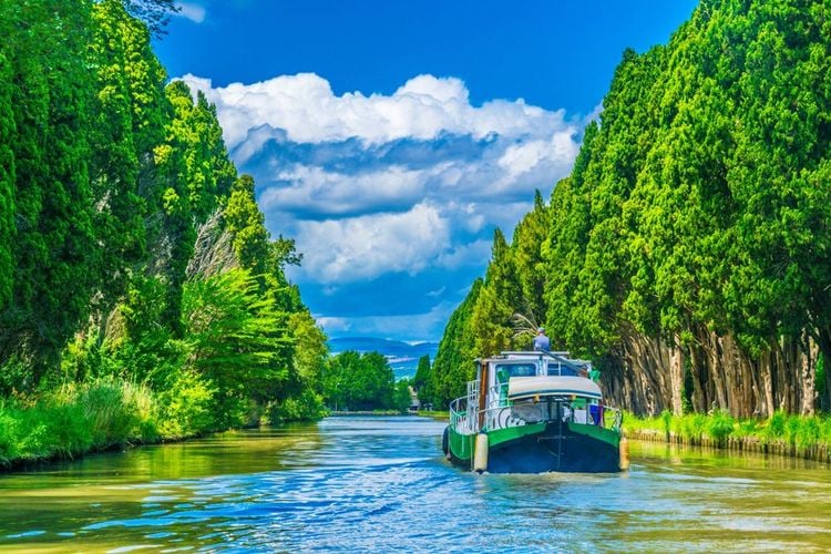 Canal du Midi près de Carcassonne, France