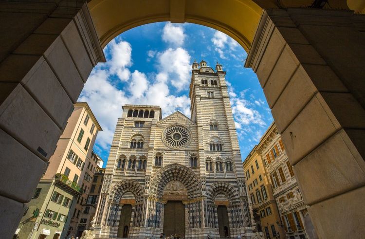 La cathédrale de San Lorenzo.