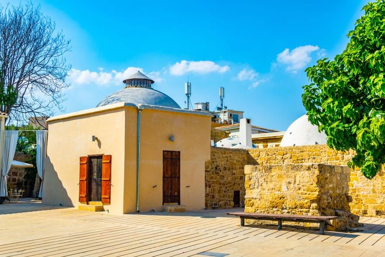 Détente aux hammams traditionnels d'Omerye à Nicosie