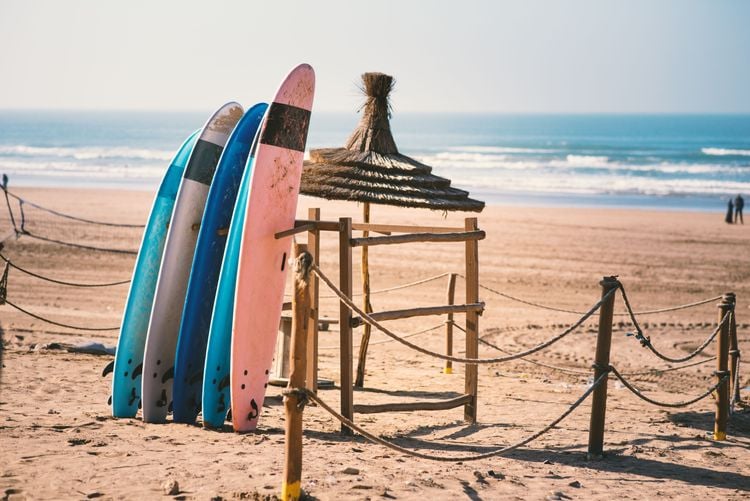 Une école de surf à Casablanca