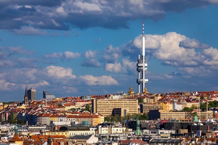 La tour de télévision de Žižkov (Žižkov TV Tower)