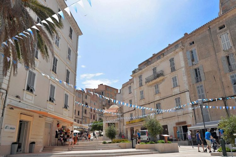 Rues de Bonifacio