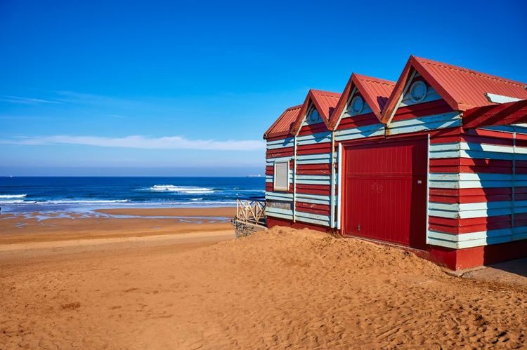 Cabines sur la plage de la Arena