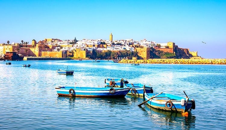 Rabat et ses fortifications vus de la mer