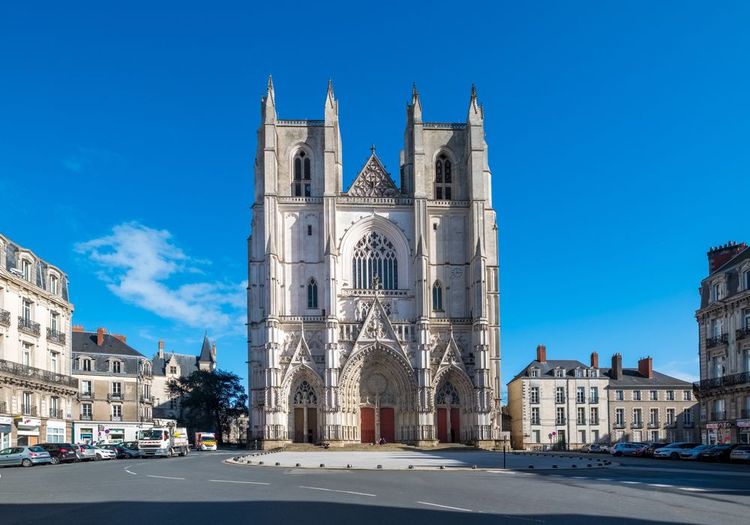 Die Kathedrale von Saint-Pierre und Saint-Paul, die schöne Dame von Nantes