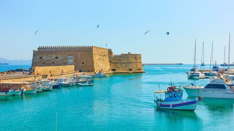 Le port d'Héraklion.
