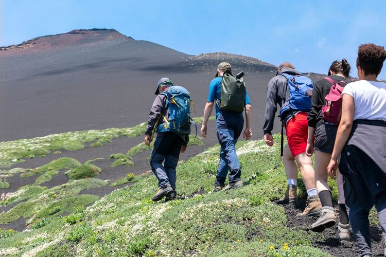 Randonneurs vers le Stromboli