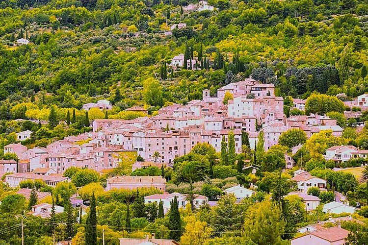 Le village de Seillans