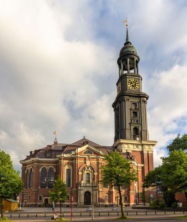 St. Michaelis Kirche in Hamburg: Ein Muss für Geschichte- und Architekturbegeisterte