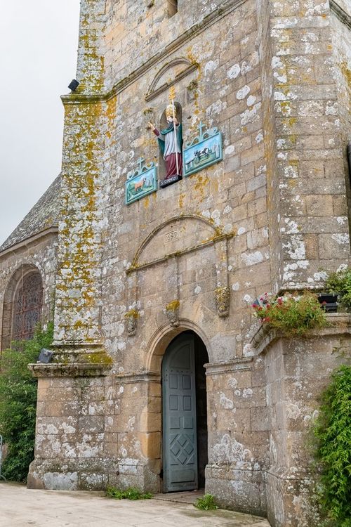 Carnac village and its church