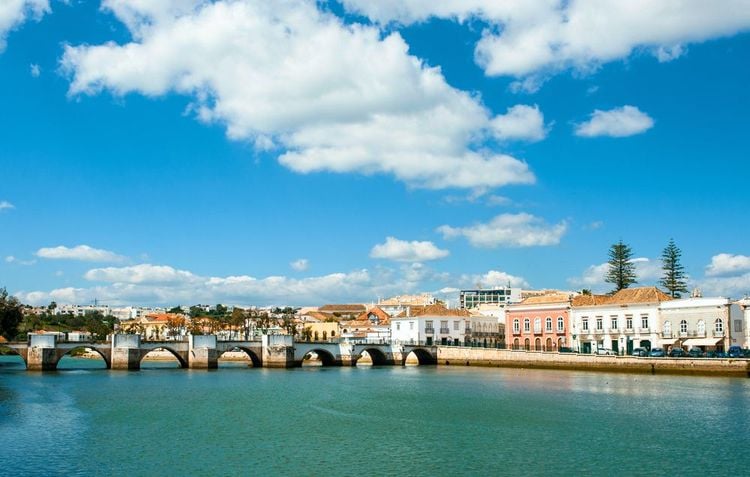 Pont romain de Tavira en Algarve