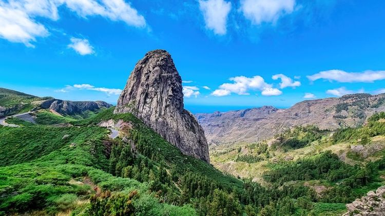 Roque de Agando dans le Parc national de Garajonay sur La Gomera, îles Canaries, Espagne