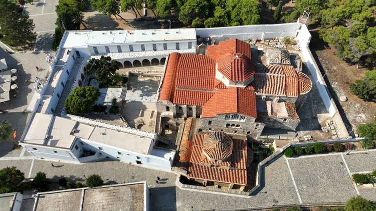 Panagia Ekatontapyliani